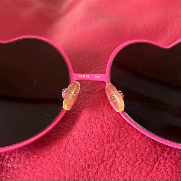 VINTAGE Y2K JUICY COTURE SUNGLASSES ๐ถ๏ธ ๐ฉท๐ถ๏ธ๐๐๐ฆ๐ฆ๐ฆ๐ถ๏ธ๐ฆ๐ถ๏ธ๐ฆ RARE FIND ! - Picture 3 of 8